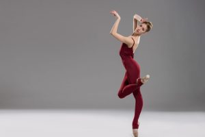 ویژگی رقاص حرفه ای